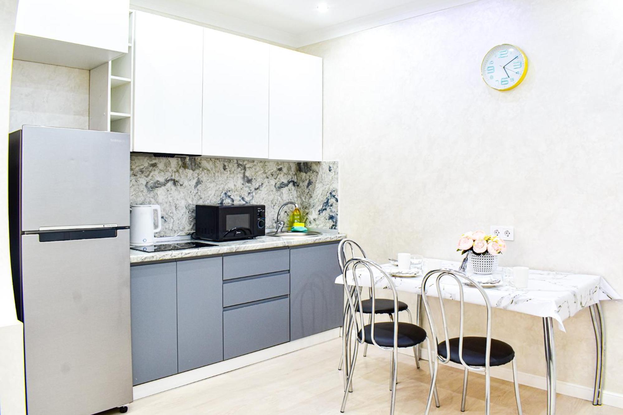 2-х комнатная квартира в центре алматы, жилой комплекс евразия Apartment