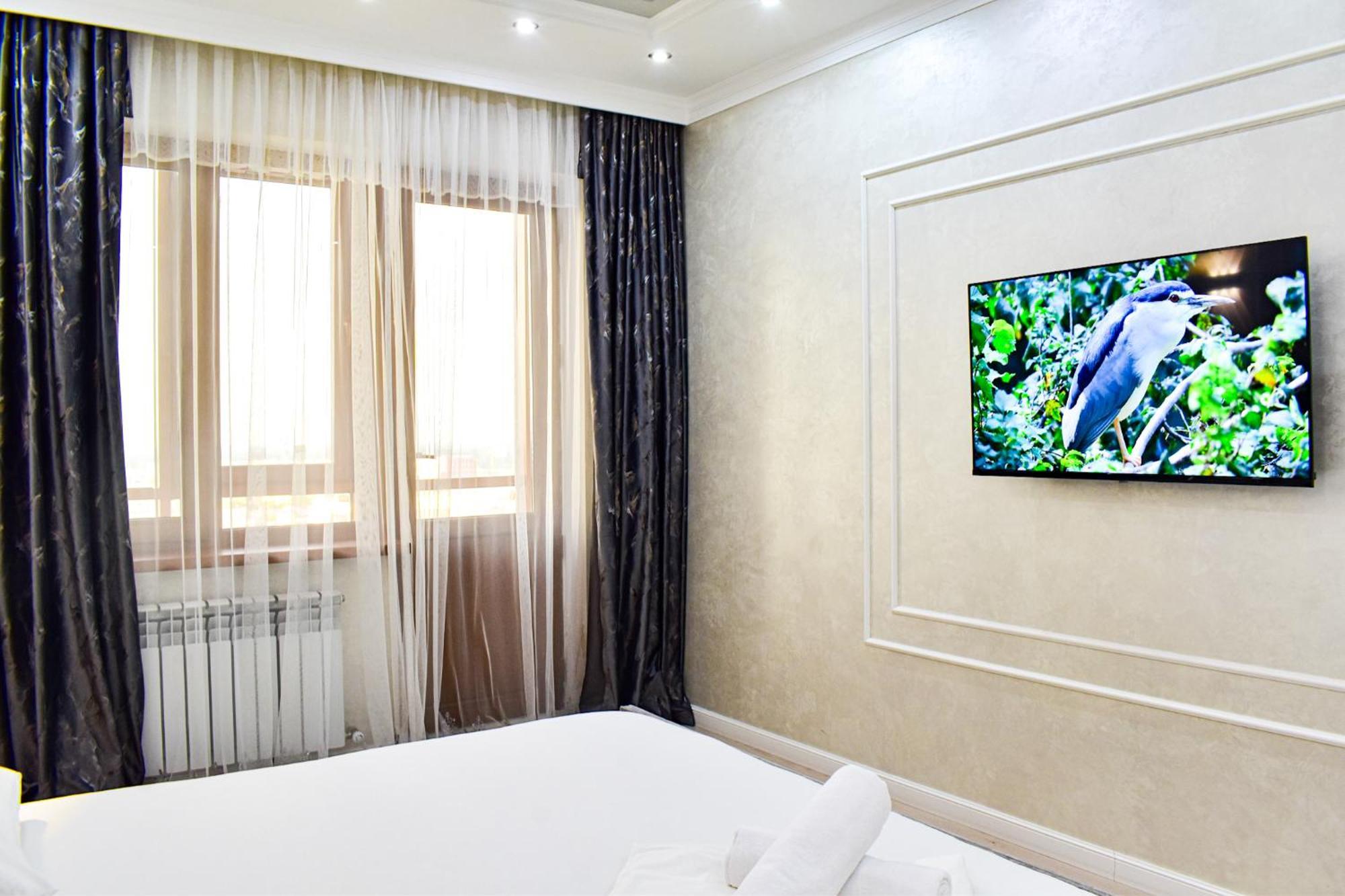 2-х комнатная квартира в центре алматы, жилой комплекс евразия * Almaty