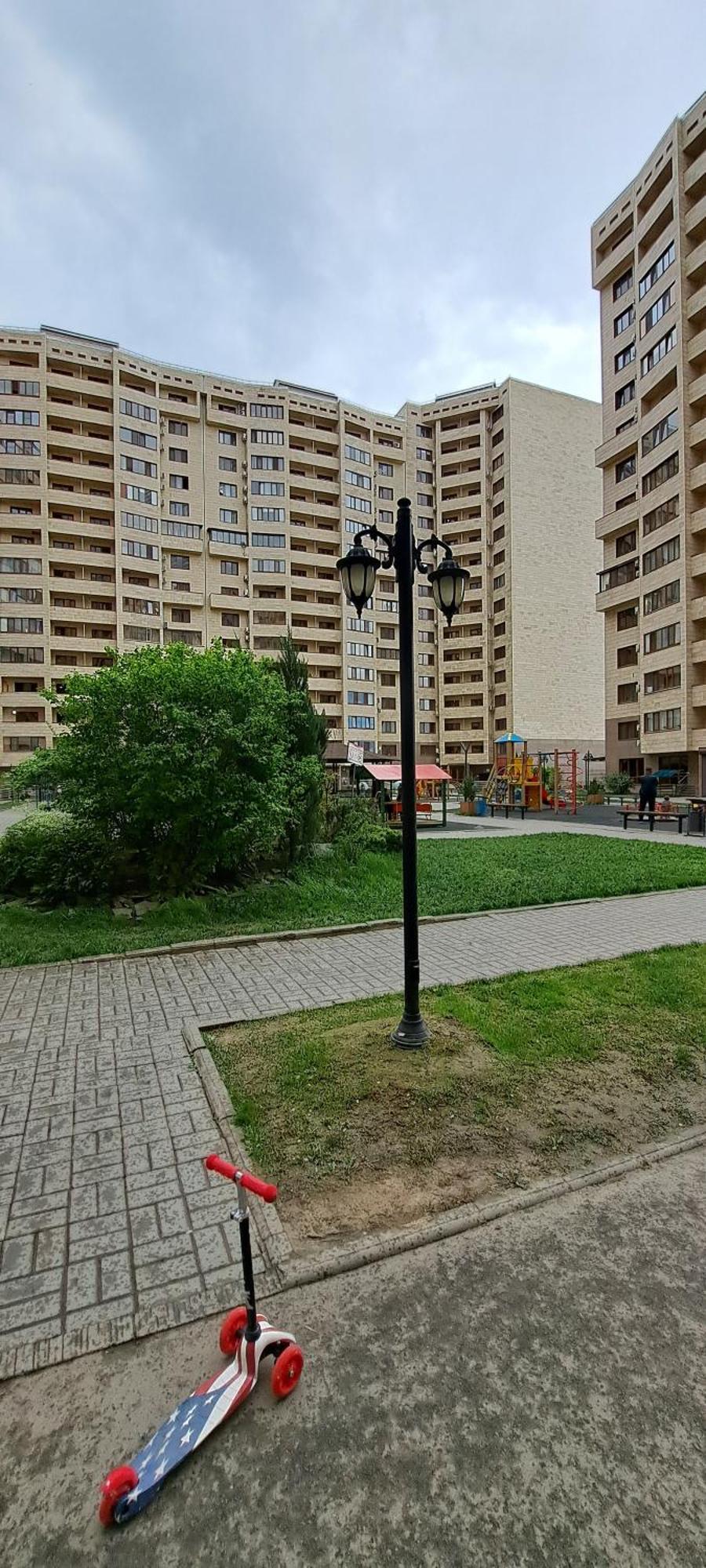 2-х комнатная квартира в центре алматы, жилой комплекс евразия 公寓 *